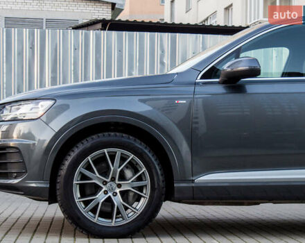 Сірий Ауді Ку 7, об'ємом двигуна 3 л та пробігом 78 тис. км за 33300 $, фото 25 на Automoto.ua