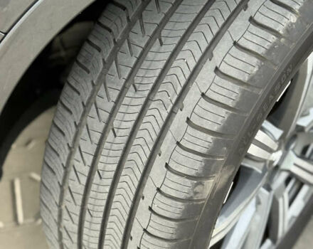 Серый Ауди Ку 7, объемом двигателя 3 л и пробегом 179 тыс. км за 25800 $, фото 52 на Automoto.ua