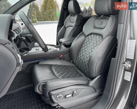 Сірий Ауді Ку 7, об'ємом двигуна 2.97 л та пробігом 220 тис. км за 45500 $, фото 42 на Automoto.ua