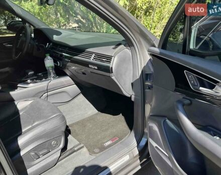 Ауди Ку 7 2018 в Киеве на Automoto.ua Серый Ауди Ку 7, объемом двигателя 3 л и пробегом 88 тыс. км за 39800 $, фото 7 на Automoto.ua