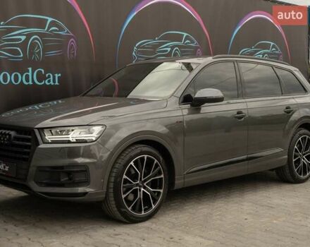 Ауди Ку 7 2018 в Луцке на Automoto.ua Серый Ауди Ку 7, объемом двигателя 2.97 л и пробегом 66 тыс. км за 48888 $, фото 10 на Automoto.ua
