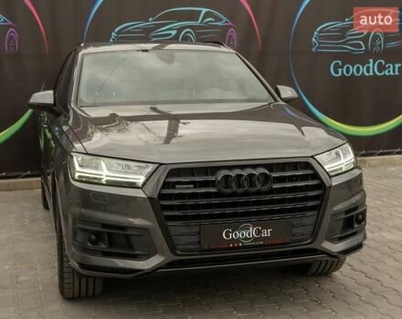 Ауди Ку 7 2018 в Луцке на Automoto.ua Серый Ауди Ку 7, объемом двигателя 2.97 л и пробегом 66 тыс. км за 48888 $, фото 4 на Automoto.ua