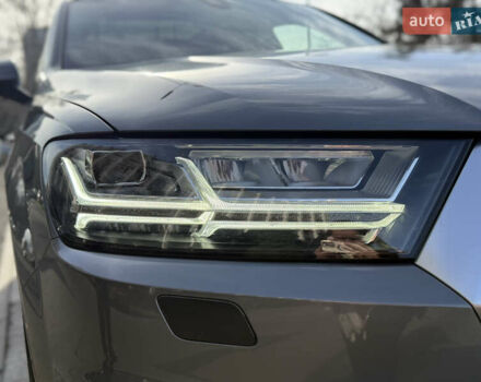 Сірий Ауді Ку 7, об'ємом двигуна 3 л та пробігом 157 тис. км за 29999 $, фото 33 на Automoto.ua