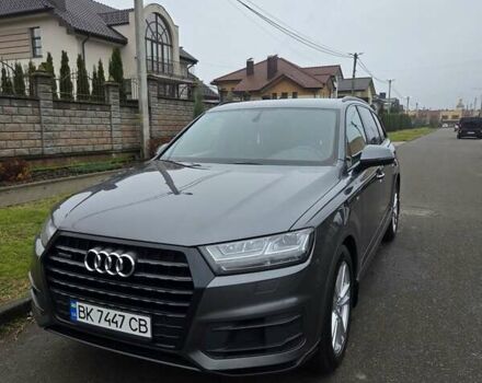 Серый Ауди Ку 7, объемом двигателя 3 л и пробегом 348 тыс. км за 39500 $, фото 2 на Automoto.ua