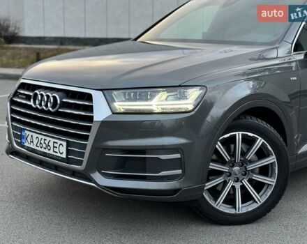 Серый Ауди Ку 7, объемом двигателя 2.97 л и пробегом 130 тыс. км за 46000 $, фото 11 на Automoto.ua