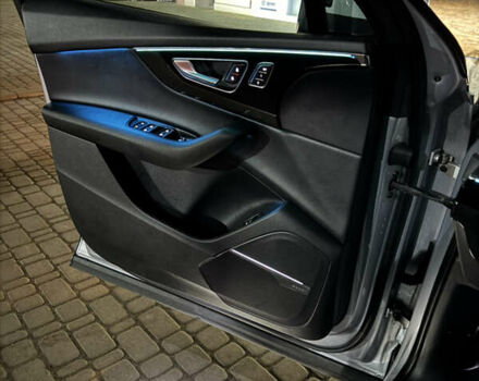 Сірий Ауді Ку 7, об'ємом двигуна 3 л та пробігом 148 тис. км за 36000 $, фото 29 на Automoto.ua