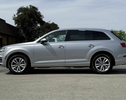 Ауди Ку 7 2018 в Тернополе на Automoto.ua Серый Ауди Ку 7, объемом двигателя 3 л и пробегом 78 тыс. км за 23000 $, фото 3 на Automoto.ua