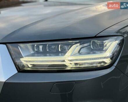 Серый Ауди Ку 7, объемом двигателя 2.97 л и пробегом 130 тыс. км за 46000 $, фото 18 на Automoto.ua