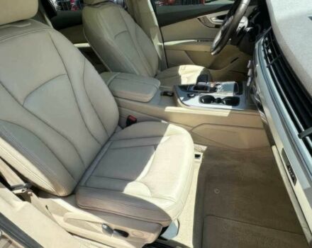 Ауди Ку 7 2018 в Львове на Automoto.ua Серый Ауди Ку 7, объемом двигателя 2 л и пробегом 36 тыс. км за 9000 $, фото 13 на Automoto.ua