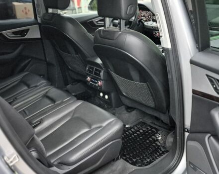 Сірий Ауді Ку 7, об'ємом двигуна 2 л та пробігом 196 тис. км за 26888 $, фото 20 на Automoto.ua