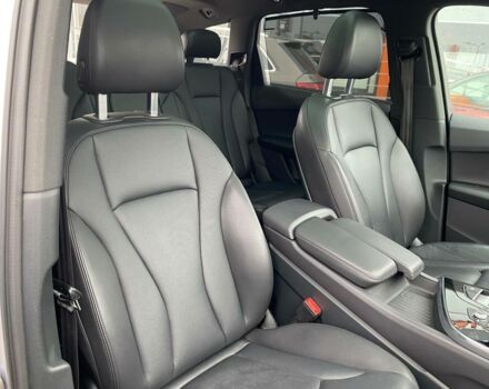 Ауді Ку 7 2018 у Львові на Automoto.ua Сірий Ауді Ку 7, об'ємом двигуна 3 л та пробігом 89 тис. км за 36900 $, фото 28 на Automoto.ua