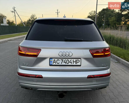Сірий Ауді Ку 7, об'ємом двигуна 3 л та пробігом 175 тис. км за 24500 $, фото 4 на Automoto.ua