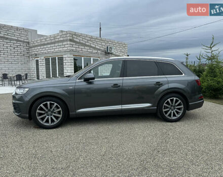 Ауди Ку 7 2018 в Тернополе на Automoto.ua Серый Ауди Ку 7, объемом двигателя 2.97 л и пробегом 195 тыс. км за 39500 $, фото 12 на Automoto.ua