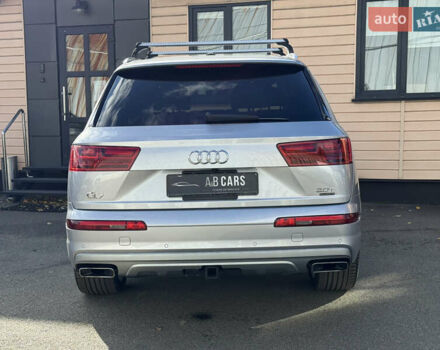 Сірий Ауді Ку 7, об'ємом двигуна 3 л та пробігом 74 тис. км за 35000 $, фото 22 на Automoto.ua