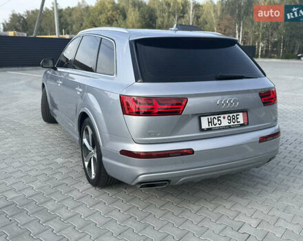 Ауди Ку 7 2018 в Ковель на Automoto.ua Серый Ауди Ку 7, объемом двигателя 2.97 л и пробегом 188 тыс. км за 41900 $, фото 4 на Automoto.ua