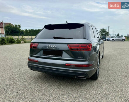Ауди Ку 7 2018 в Тернополе на Automoto.ua Серый Ауди Ку 7, объемом двигателя 2.97 л и пробегом 195 тыс. км за 39500 $, фото 5 на Automoto.ua