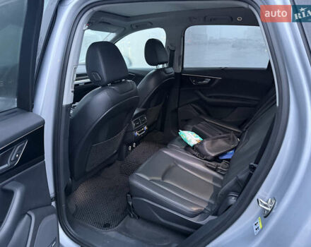 Серый Ауди Ку 7, объемом двигателя 3 л и пробегом 140 тыс. км за 26000 $, фото 10 на Automoto.ua