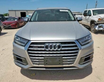 Серый Ауди Ку 7, объемом двигателя 3 л и пробегом 236 тыс. км за 18500 $, фото 4 на Automoto.ua