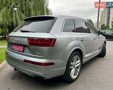 Серый Ауди Ку 7, объемом двигателя 3 л и пробегом 130 тыс. км за 22000 $, фото 2 на Automoto.ua