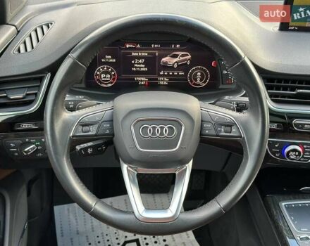 Серый Ауди Ку 7, объемом двигателя 0 л и пробегом 180 тыс. км за 28000 $, фото 13 на Automoto.ua