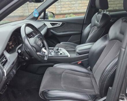 Серый Ауди Ку 7, объемом двигателя 3 л и пробегом 348 тыс. км за 39500 $, фото 22 на Automoto.ua