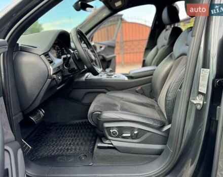 Сірий Ауді Ку 7, об'ємом двигуна 2.97 л та пробігом 130 тис. км за 48000 $, фото 34 на Automoto.ua