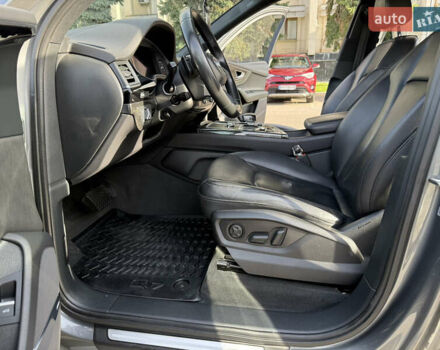 Сірий Ауді Ку 7, об'ємом двигуна 3 л та пробігом 157 тис. км за 29999 $, фото 15 на Automoto.ua