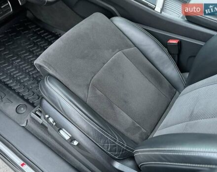 Серый Ауди Ку 7, объемом двигателя 2.97 л и пробегом 130 тыс. км за 46000 $, фото 40 на Automoto.ua