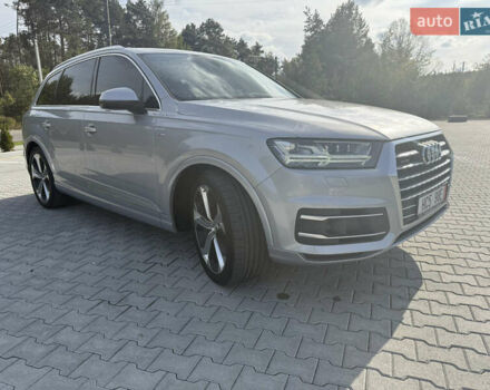 Ауди Ку 7 2018 в Ковель на Automoto.ua Серый Ауди Ку 7, объемом двигателя 2.97 л и пробегом 188 тыс. км за 41900 $, фото 11 на Automoto.ua