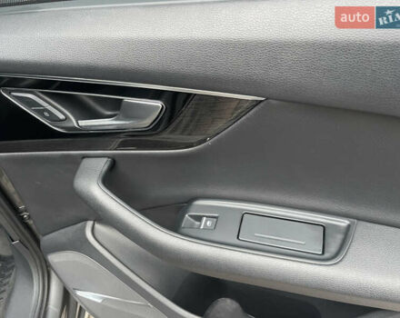 Серый Ауди Ку 7, объемом двигателя 3 л и пробегом 161 тыс. км за 35500 $, фото 16 на Automoto.ua