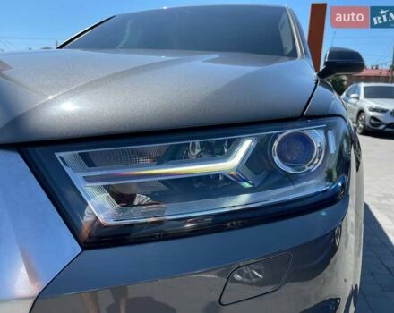 Сірий Ауді Ку 7, об'ємом двигуна 3 л та пробігом 104 тис. км за 28000 $, фото 3 на Automoto.ua