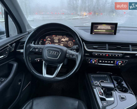 Серый Ауди Ку 7, объемом двигателя 3 л и пробегом 140 тыс. км за 26000 $, фото 20 на Automoto.ua