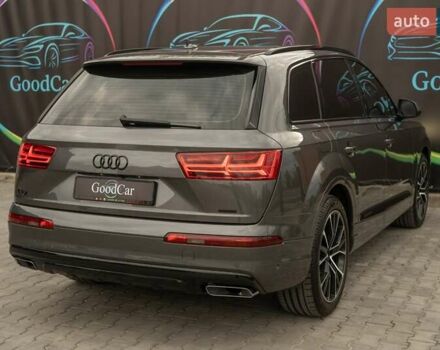 Ауди Ку 7 2018 в Луцке на Automoto.ua Серый Ауди Ку 7, объемом двигателя 2.97 л и пробегом 66 тыс. км за 48888 $, фото 18 на Automoto.ua