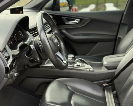 Серый Ауди Ку 7, объемом двигателя 3 л и пробегом 179 тыс. км за 25800 $, фото 23 на Automoto.ua