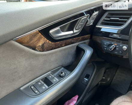 Серый Ауди Ку 7, объемом двигателя 3 л и пробегом 76 тыс. км за 57500 $, фото 16 на Automoto.ua