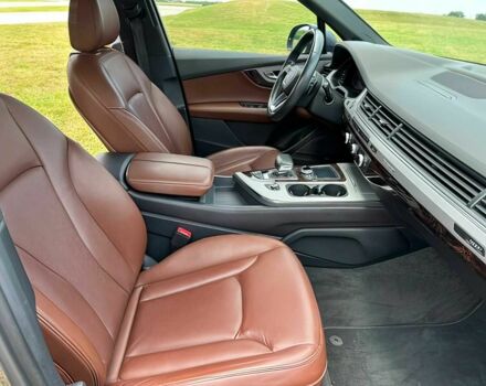 Сірий Ауді Ку 7, об'ємом двигуна 2 л та пробігом 48 тис. км за 16300 $, фото 10 на Automoto.ua