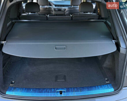 Серый Ауди Ку 7, объемом двигателя 2.97 л и пробегом 140 тыс. км за 48998 $, фото 42 на Automoto.ua