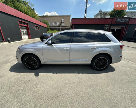 Сірий Ауді Ку 7, об'ємом двигуна 3 л та пробігом 97 тис. км за 31000 $, фото 3 на Automoto.ua
