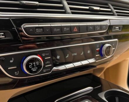 Сірий Ауді Ку 7, об'ємом двигуна 0 л та пробігом 90 тис. км за 17600 $, фото 10 на Automoto.ua