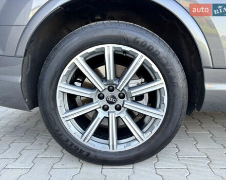 Сірий Ауді Ку 7, об'ємом двигуна 3 л та пробігом 108 тис. км за 33000 $, фото 16 на Automoto.ua