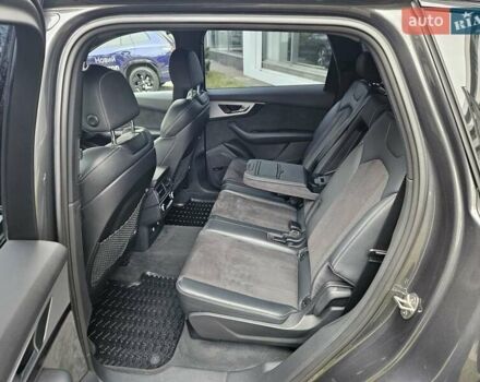 Сірий Ауді Ку 7, об'ємом двигуна 2.97 л та пробігом 71 тис. км за 52490 $, фото 28 на Automoto.ua