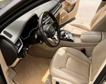 Сірий Ауді Ку 7, об'ємом двигуна 0 л та пробігом 90 тис. км за 17600 $, фото 7 на Automoto.ua