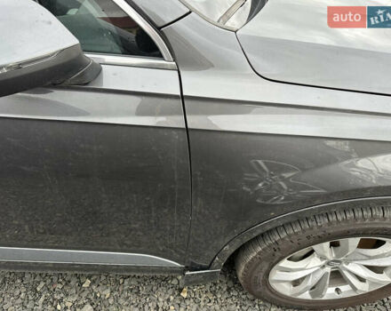 Ауди Ку 7 2019 в Луцке на Automoto.ua Серый Ауди Ку 7, объемом двигателя 3 л и пробегом 158 тыс. км за 23500 $, фото 34 на Automoto.ua