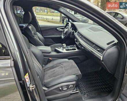 Сірий Ауді Ку 7, об'ємом двигуна 2.97 л та пробігом 71 тис. км за 52490 $, фото 39 на Automoto.ua