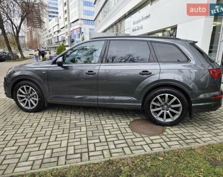 Сірий Ауді Ку 7, об'ємом двигуна 2.97 л та пробігом 71 тис. км за 52490 $, фото 12 на Automoto.ua