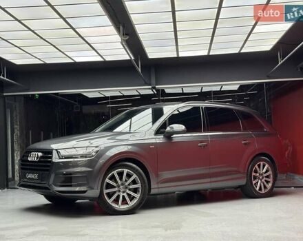 Ауди Ку 7 2019 в Киеве на Automoto.ua Серый Ауди Ку 7, объемом двигателя 3 л и пробегом 100 тыс. км за 48500 $, фото 6 на Automoto.ua
