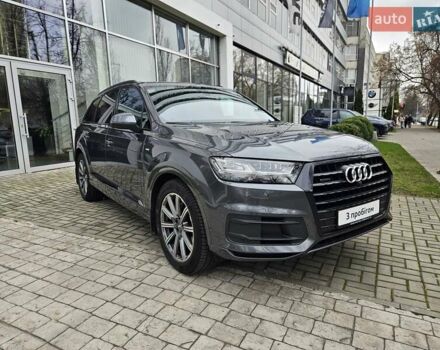 Сірий Ауді Ку 7, об'ємом двигуна 2.97 л та пробігом 71 тис. км за 52490 $, фото 3 на Automoto.ua