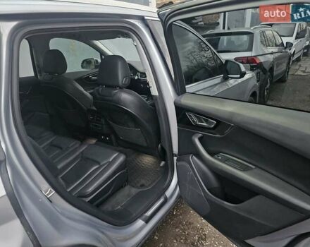 Серый Ауди Ку 7, объемом двигателя 3 л и пробегом 205 тыс. км за 18100 $, фото 9 на Automoto.ua