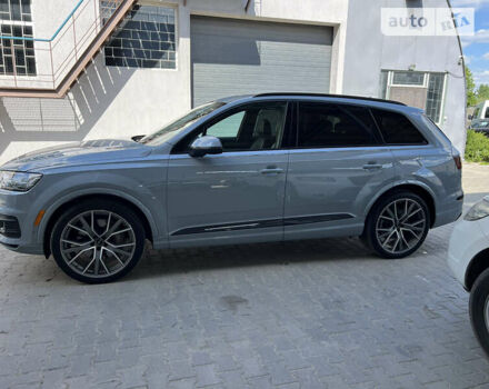 Серый Ауди Ку 7, объемом двигателя 3 л и пробегом 76 тыс. км за 57500 $, фото 2 на Automoto.ua