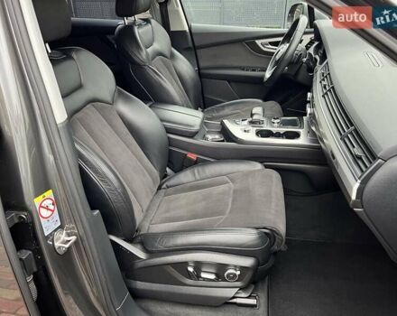 Серый Ауди Ку 7, объемом двигателя 2.97 л и пробегом 227 тыс. км за 44200 $, фото 27 на Automoto.ua